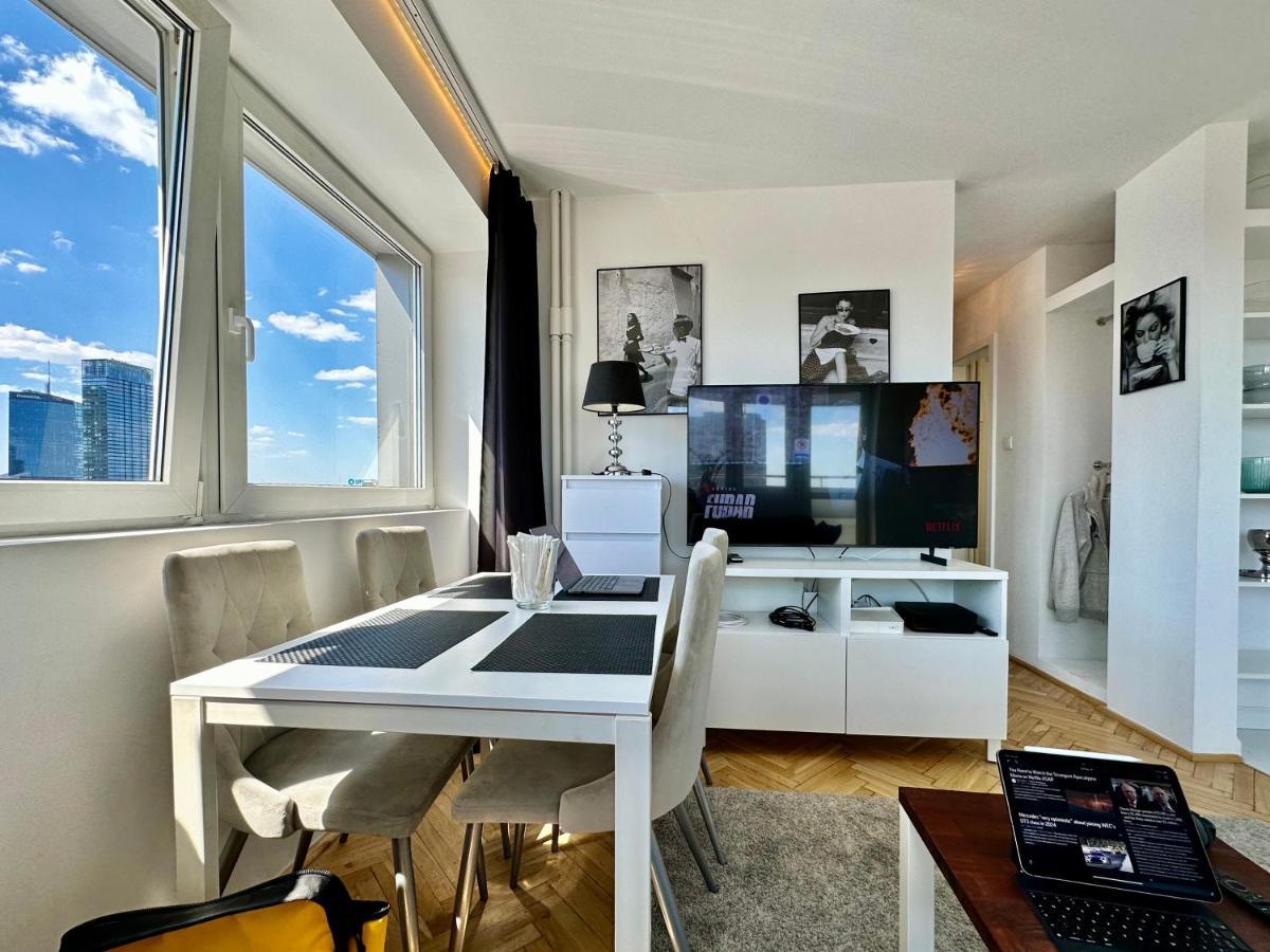 Apartamento Platinum Metro X2 Wifi 350 Mbs Netflix Hbo Appletv Varsovia Exterior foto
